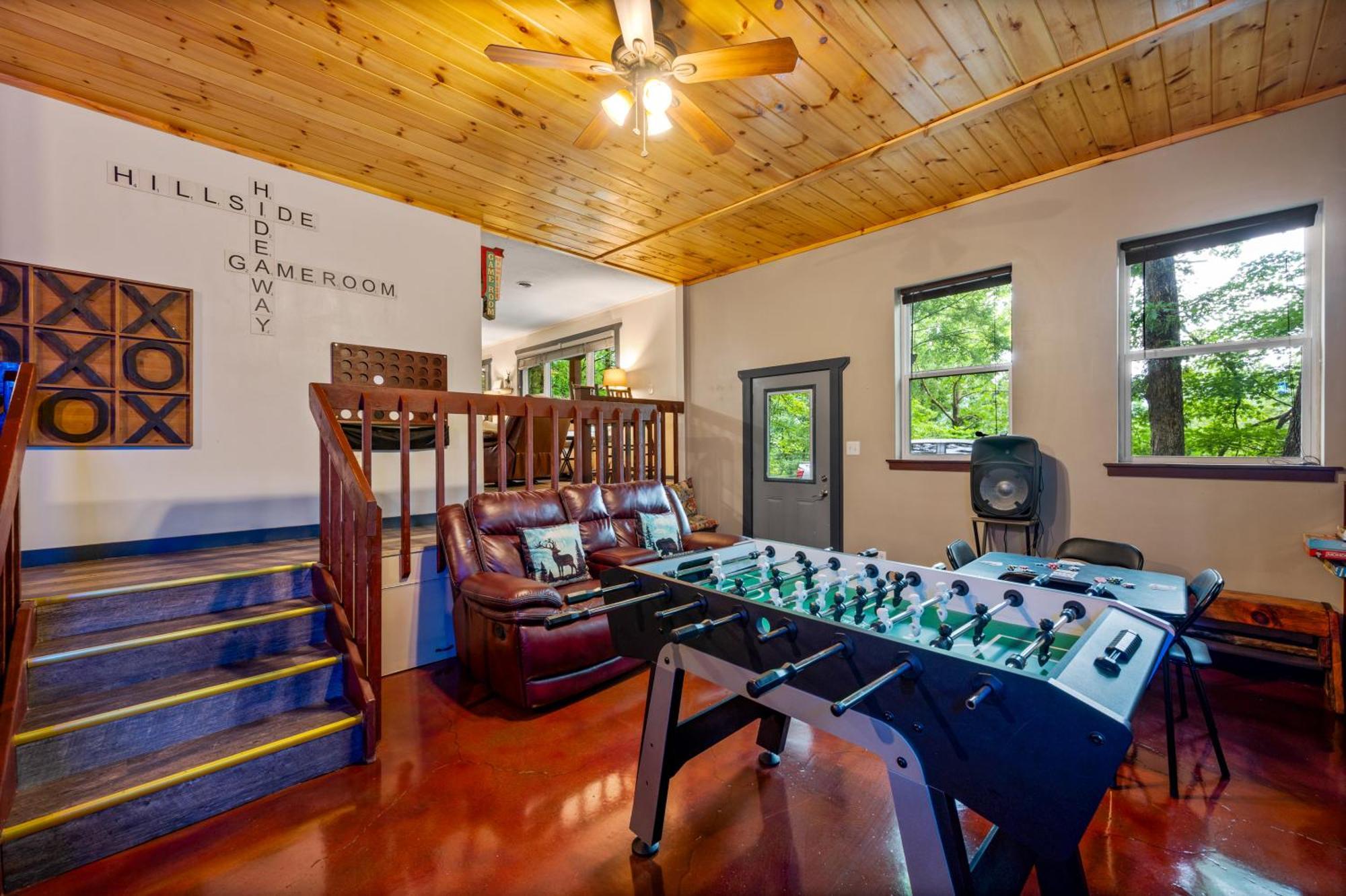 Beautiful Chalet With Fireplace And Large Game Room Gatlinburg Eksteriør billede